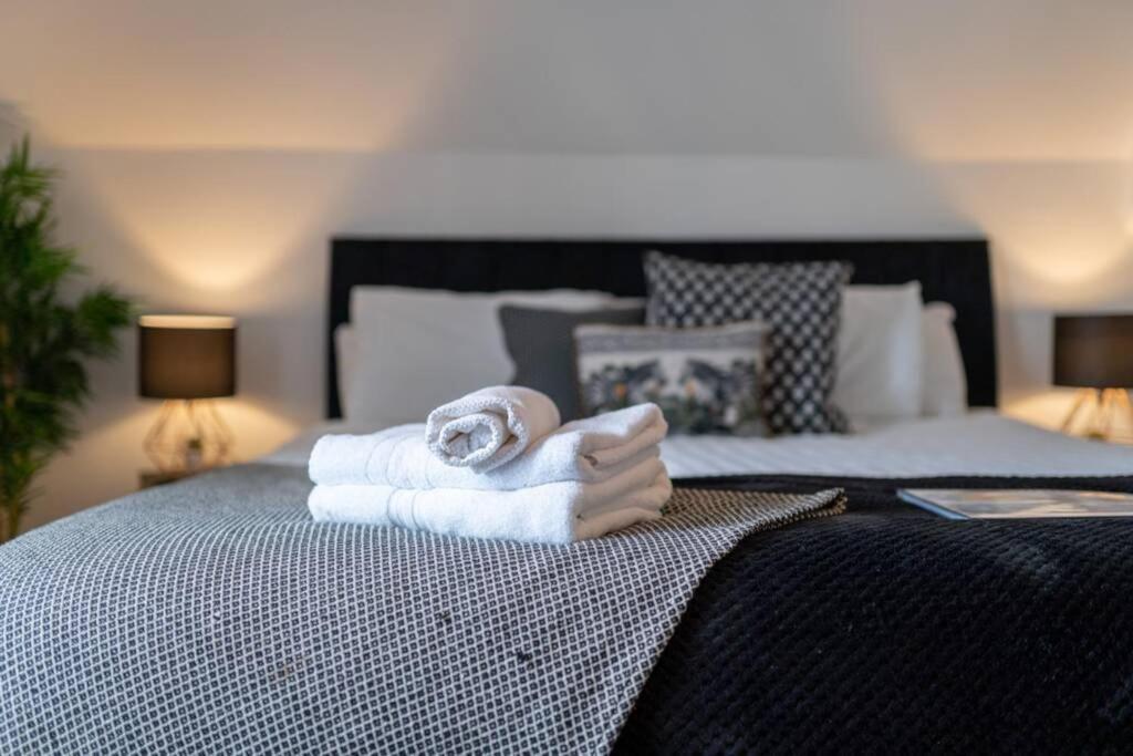 Phenix Central - Huge 3 Bed, Super Equipped Apartment. Кардіфф Екстер'єр фото
