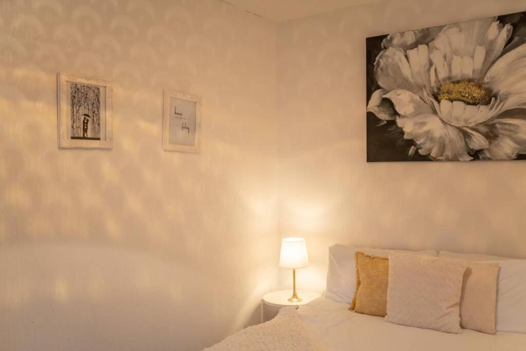 Phenix Central - Huge 3 Bed, Super Equipped Apartment. Кардіфф Екстер'єр фото