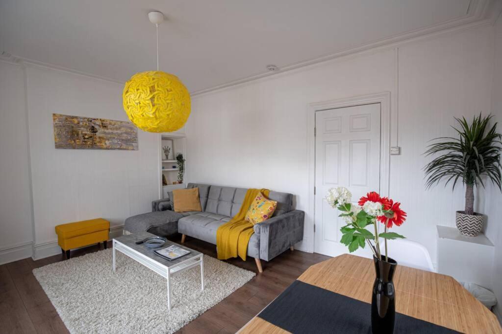 Phenix Central - Huge 3 Bed, Super Equipped Apartment. Кардіфф Екстер'єр фото