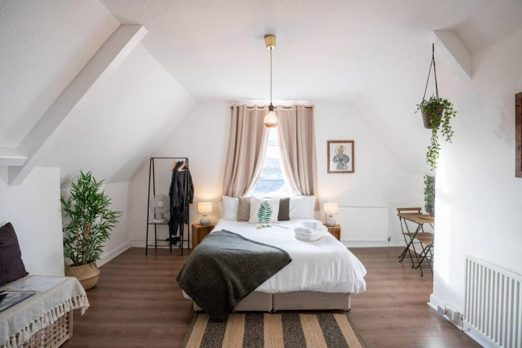 Phenix Central - Huge 3 Bed, Super Equipped Apartment. Кардіфф Екстер'єр фото